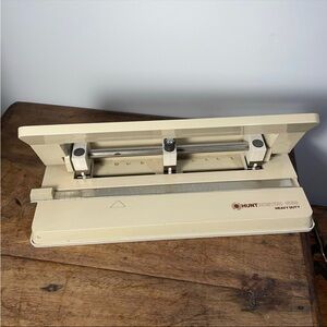 Boston heavy duty metal 3 hole paper punch desktop adjustable organizer